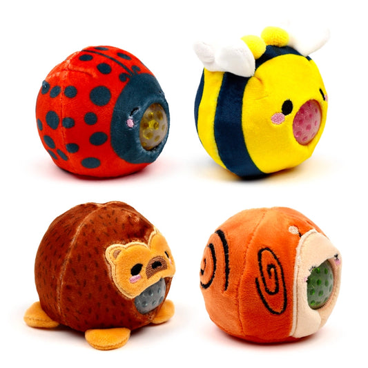 Queasy Squeezies Adoramals