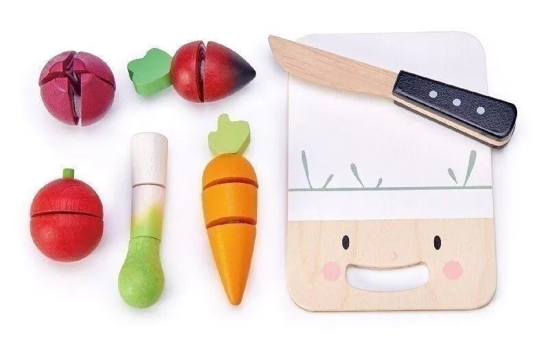 Mini Chef Tender Leaf Wooden Chopping Board and Vegetable Set