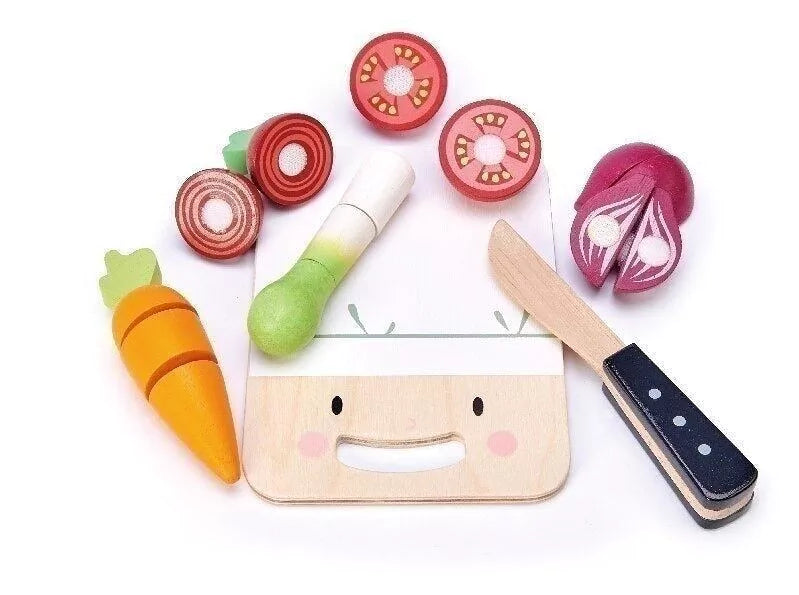 Mini Chef Tender Leaf Wooden Chopping Board and Vegetable Set
